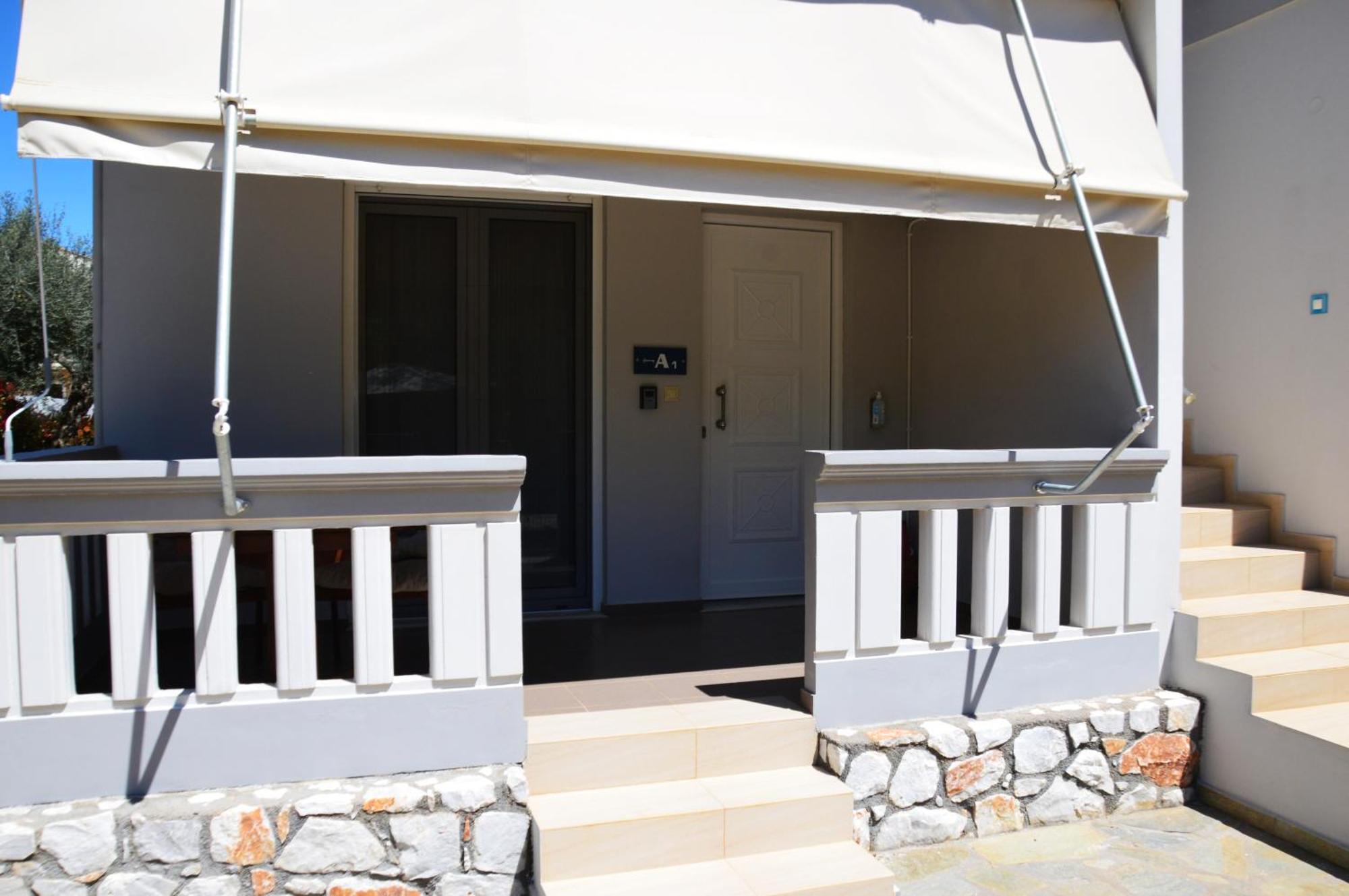 Harmony Apartments Kato Daratso Luaran gambar