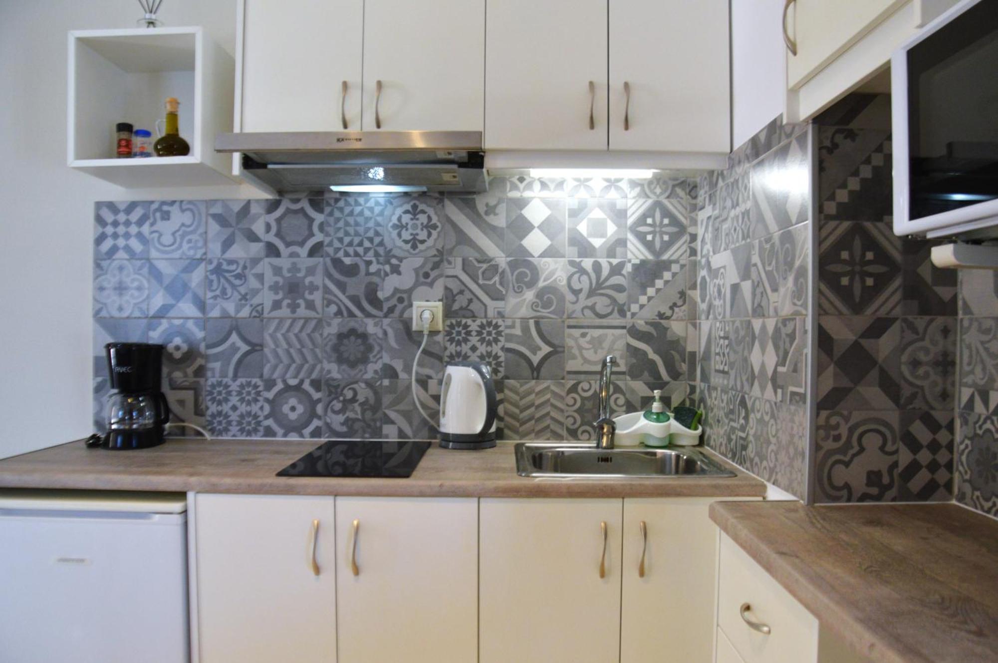 Harmony Apartments Kato Daratso Luaran gambar
